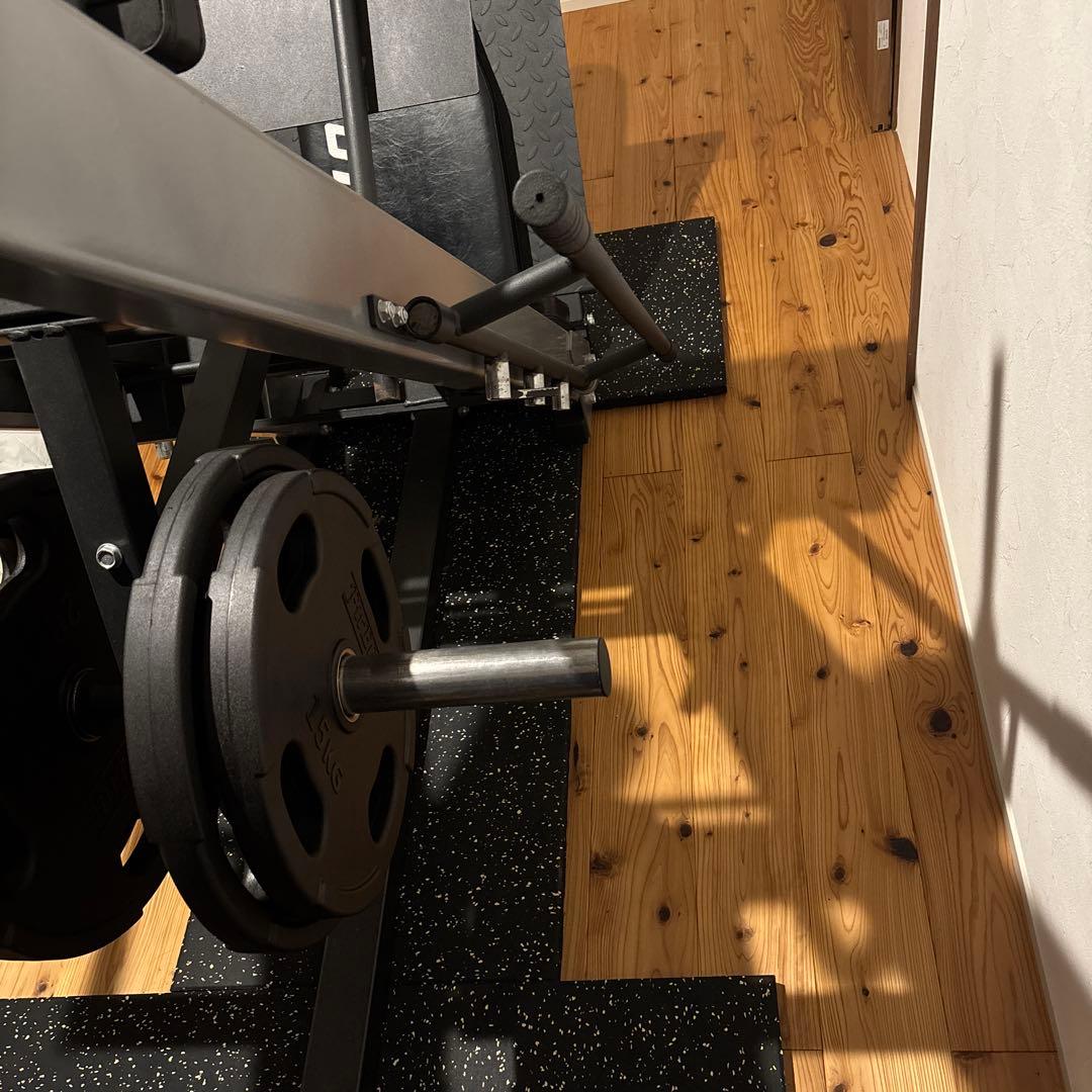 iROTEC レッグプレス 引き取り限定 マットおまけ - メルカリ