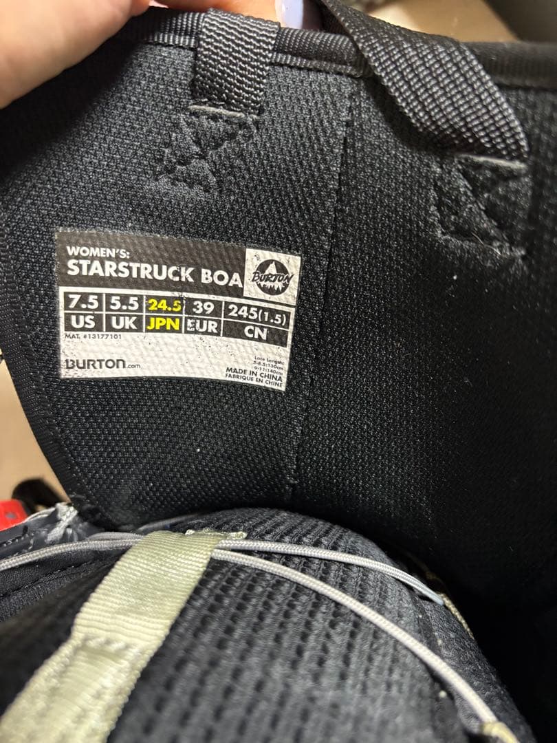 Burton スノーボードブーツ　24.5cm