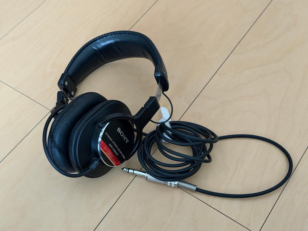 SONY ヘッドフォン MDR-CD900ST MDR-CD900ST | ヘッドホン | ソニー