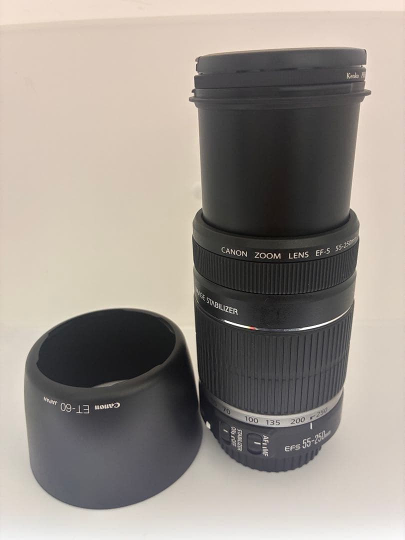 美品Canon EF-S 55-250mm f/4-5.6 フィルター・フード付