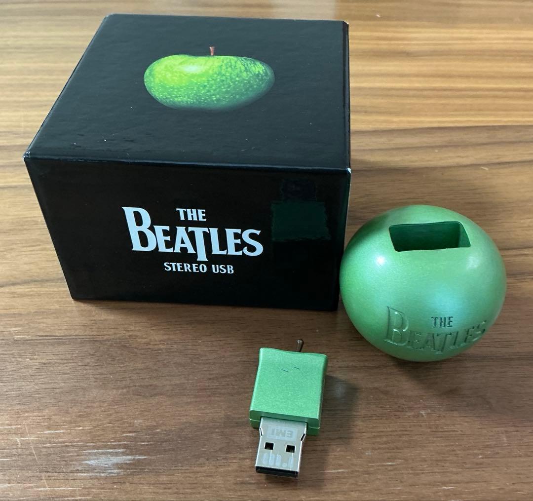 ザ・ビートルズBOX(限定生産品)(USBメモリ) - メルカリ
