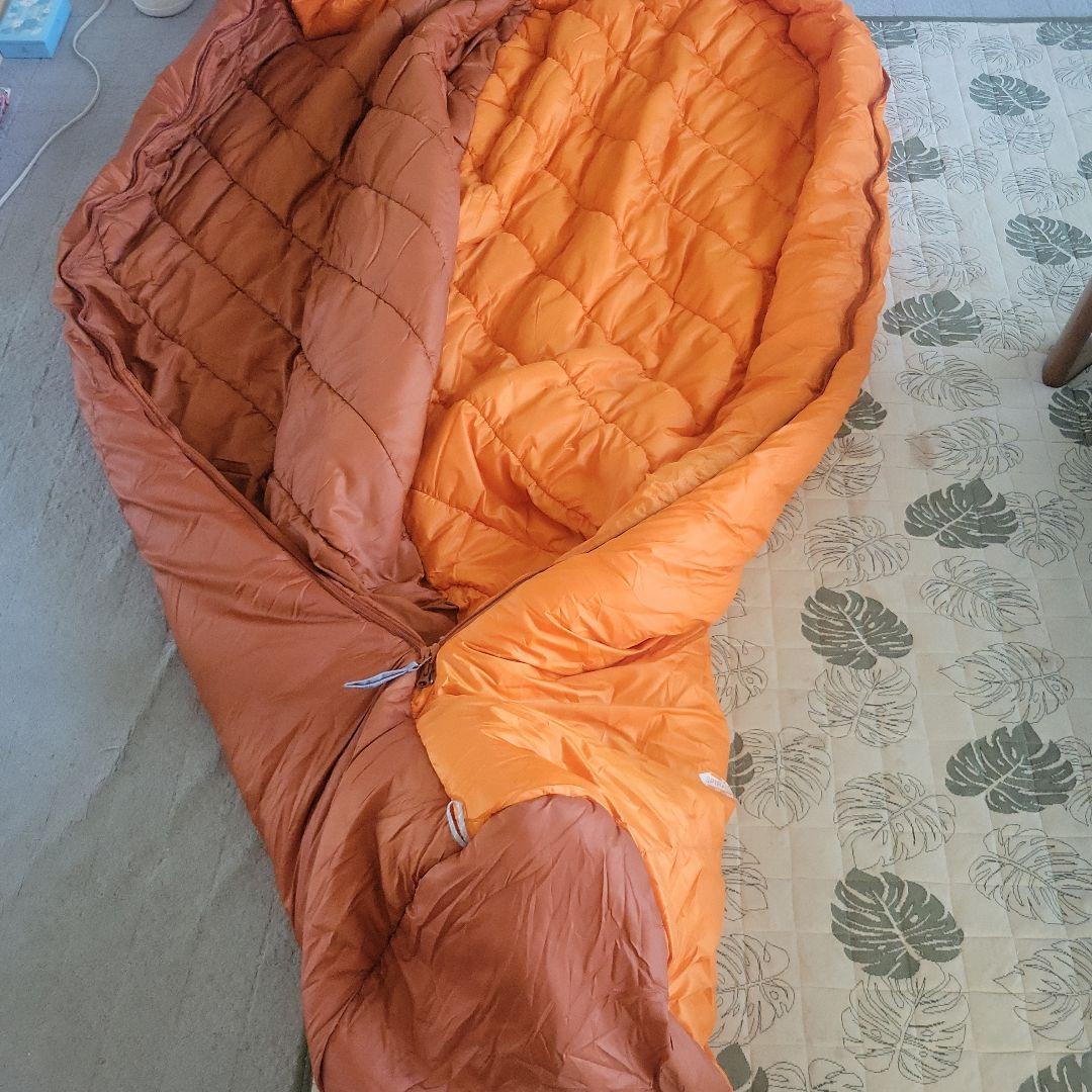 EXP Seamless Burrow Bag　-18℃　修理箇所あり