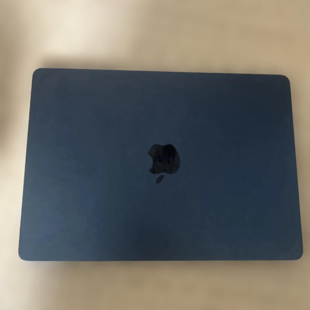 MacBook Air (M2, 2022) ミッドナイト レビュー】新型M2 MacBook Air（ミッドナイト）、1ヶ月使った実力は