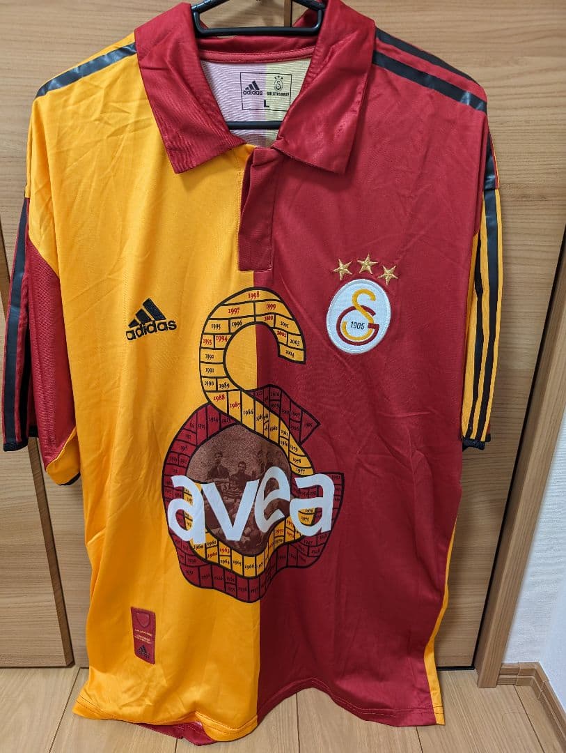 ガラタサライSK 100周年記念 ユニフォーム ブロークコア - メルカリ