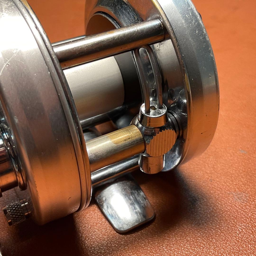 HEM03 様専用ABU アンバサダー 4500C メンテ済 フレーム修正済 - メルカリ