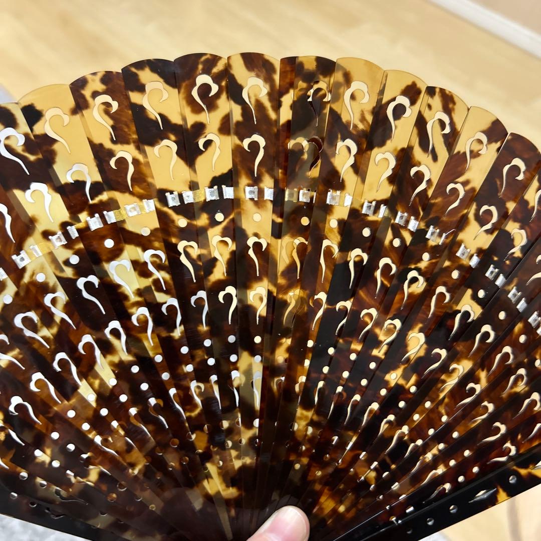 訳あり】本鼈甲(べっこう)べっ甲 透かし扇子19㎝ 70g アンティーク