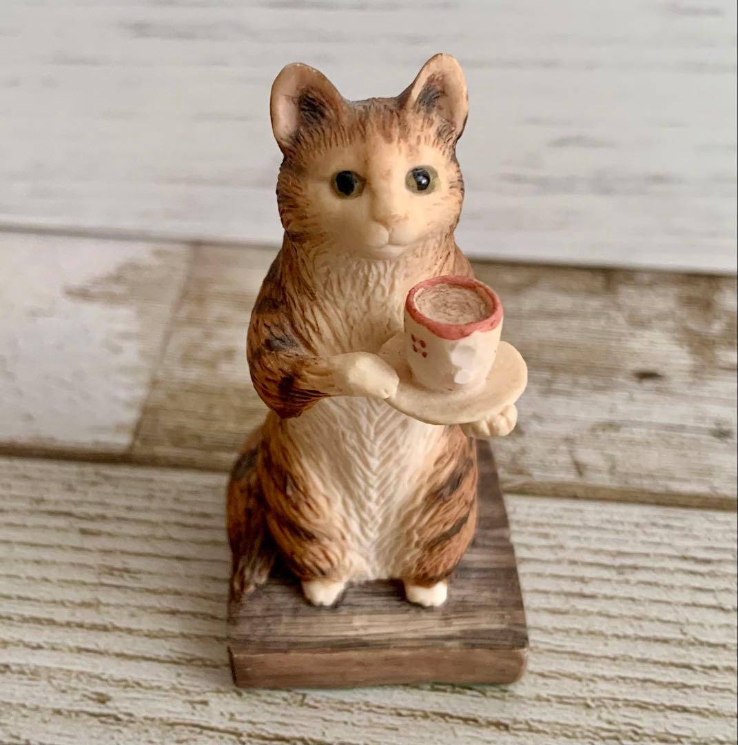 シンプキン フィギュリン ボーダーファインアーツ ピーターラビット