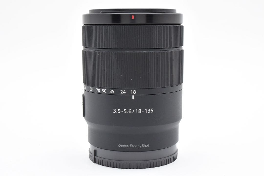 Sony E 18-135mm F3.5-5.6 OSS レンズ