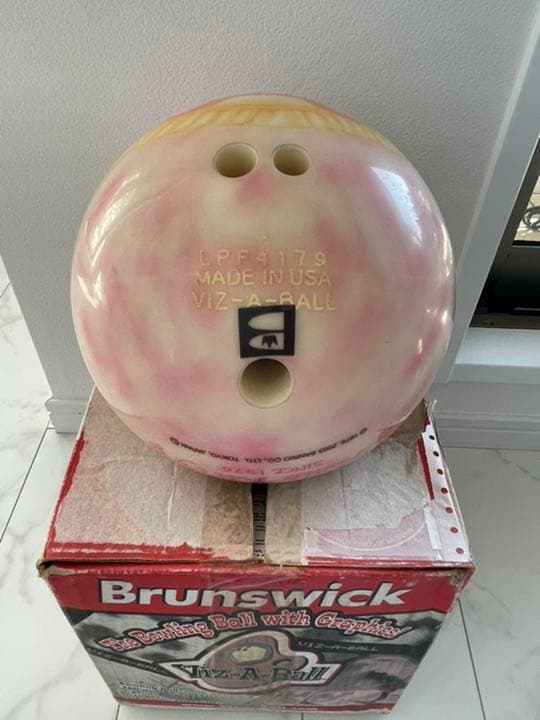 HELLO KITTY ボウリングボール USAレア - メルカリ