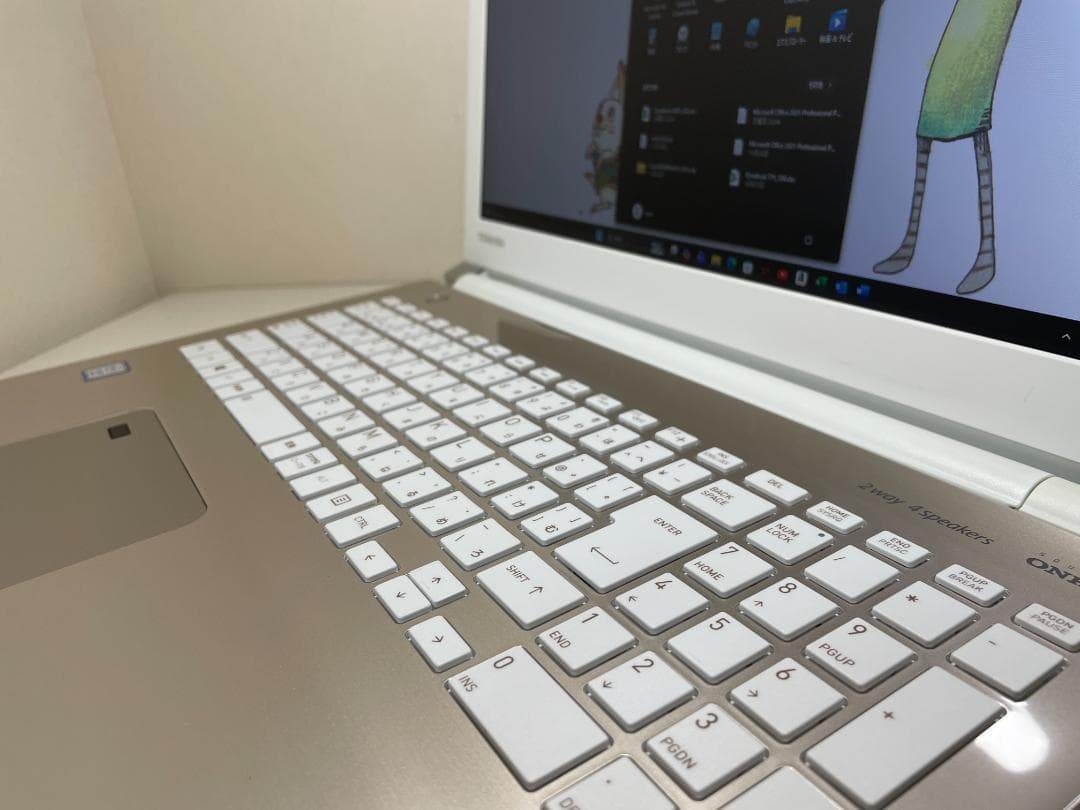 第8世代ＤynabookAZ65/GG i7-8550U SSD512GM16G