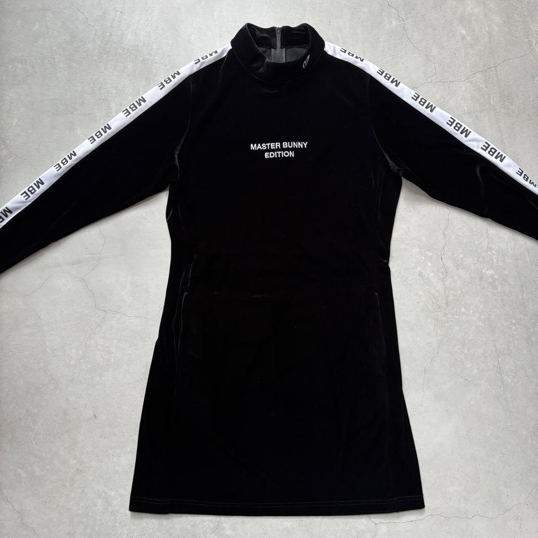 美品】MASTER BUNNY EDITION ベロア モックネックワンピース - メルカリ