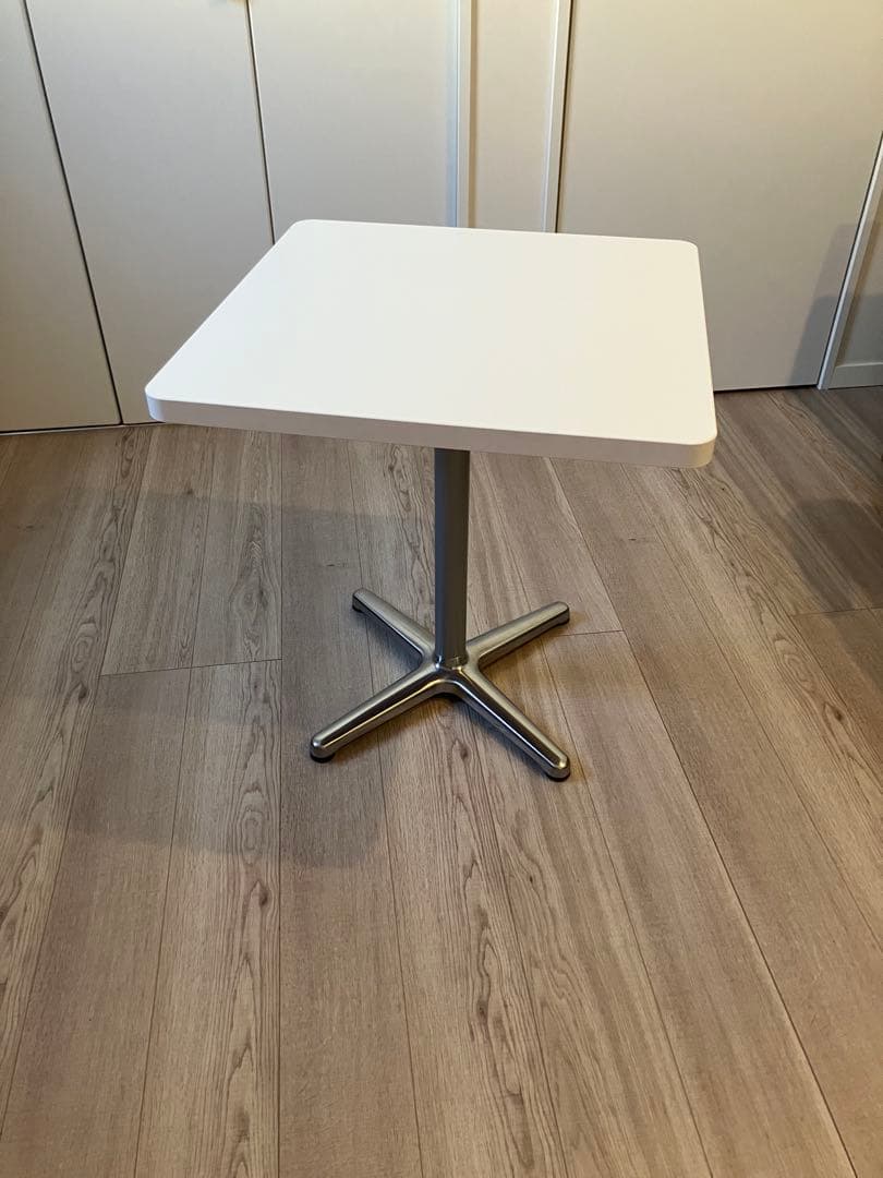 【ソファダイニングに最適】 カフェテーブル/天板 60×60cm、高さ65cm ソファダイニングに最適】 カフェテーブル/天板 60×60cm、高さ65cm