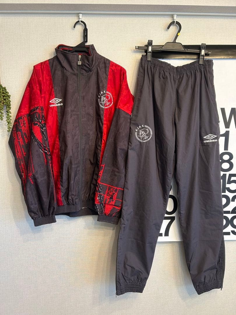 UMBRO AJAX アンブロ　アヤックス　ジャージ　セットアップ UMBRO AJAX アンブロ アヤックス ジャージ セットアップ 【公式通販】