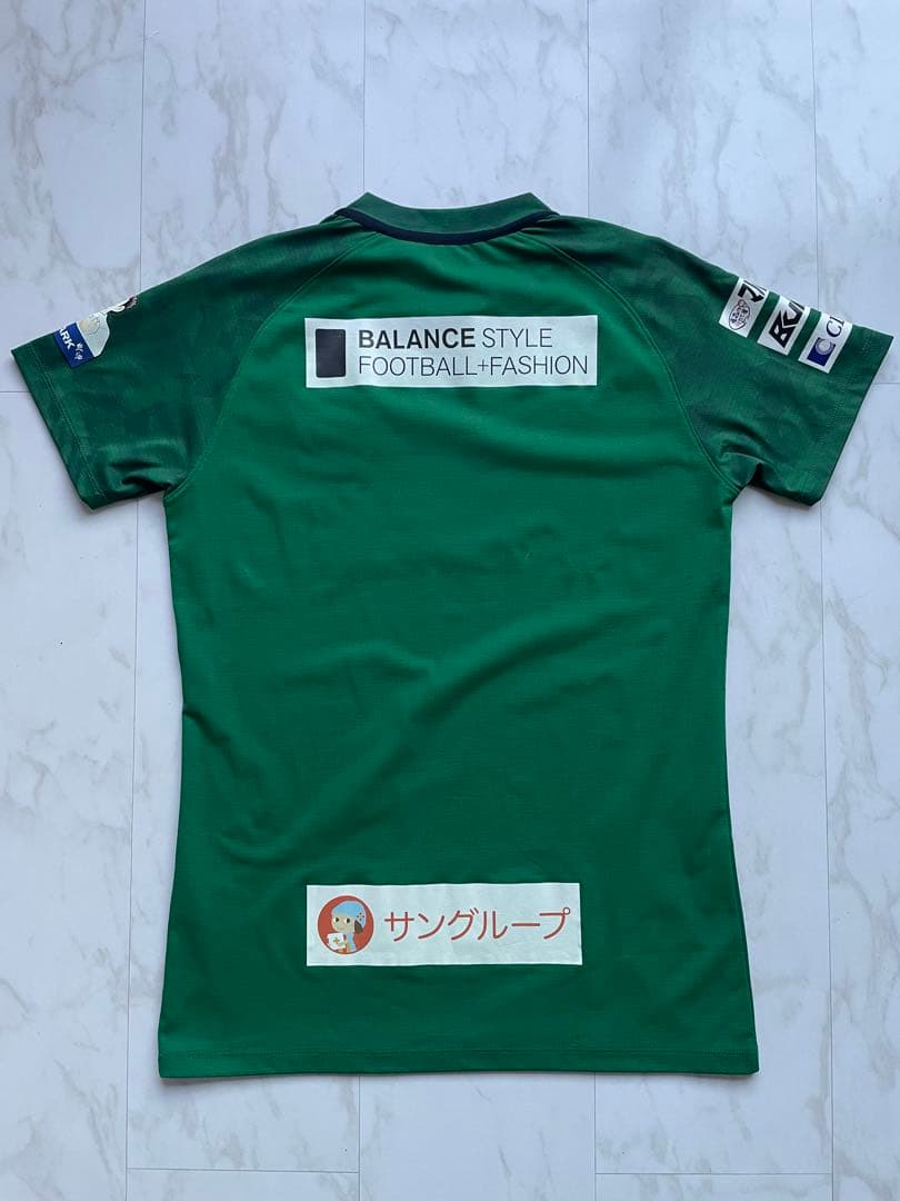 青森山田 フルスポンサー入上下 （上LG/下MD） - メルカリ