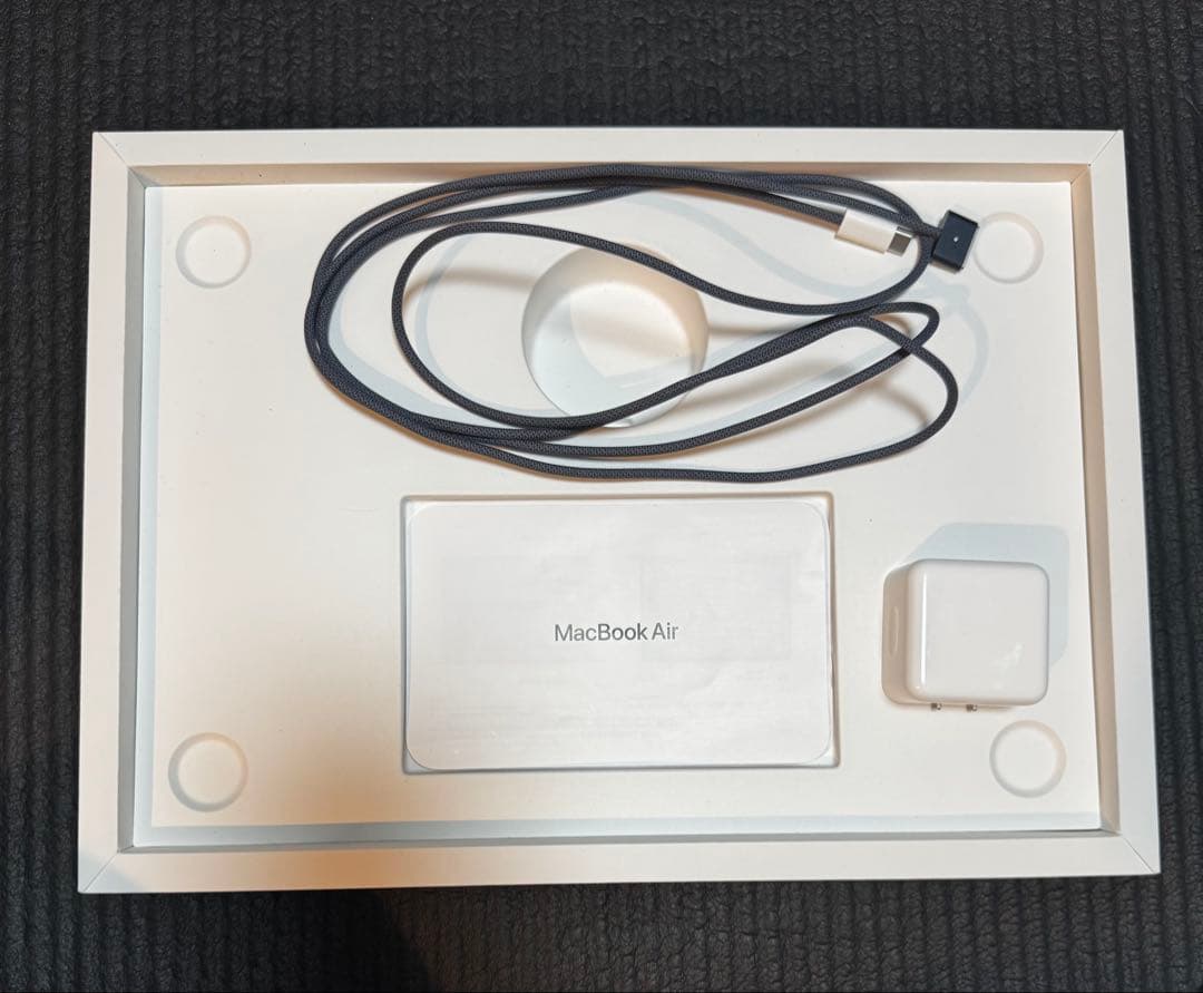 ざいちゃん様 専用】Apple MacBook Air M4チップ 本体 - メルカリ