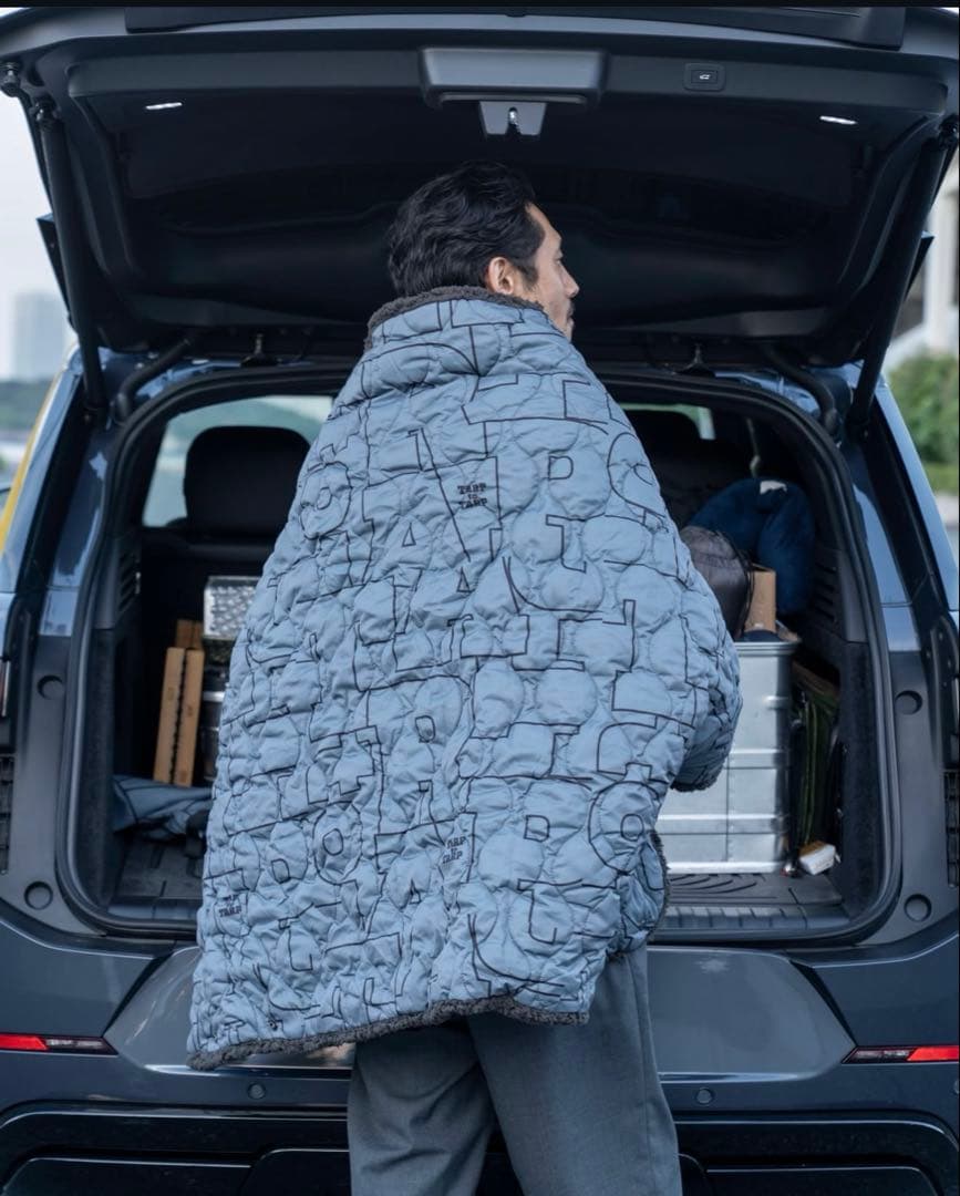 LUGH 魔法瓶ブランケット TARPtoTARP Ver. small - メルカリ