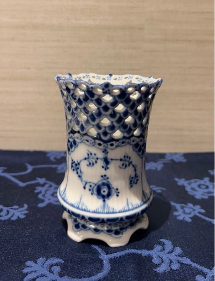 美品◼️ブルーフルーテッド フルレース ベース 11.5cm