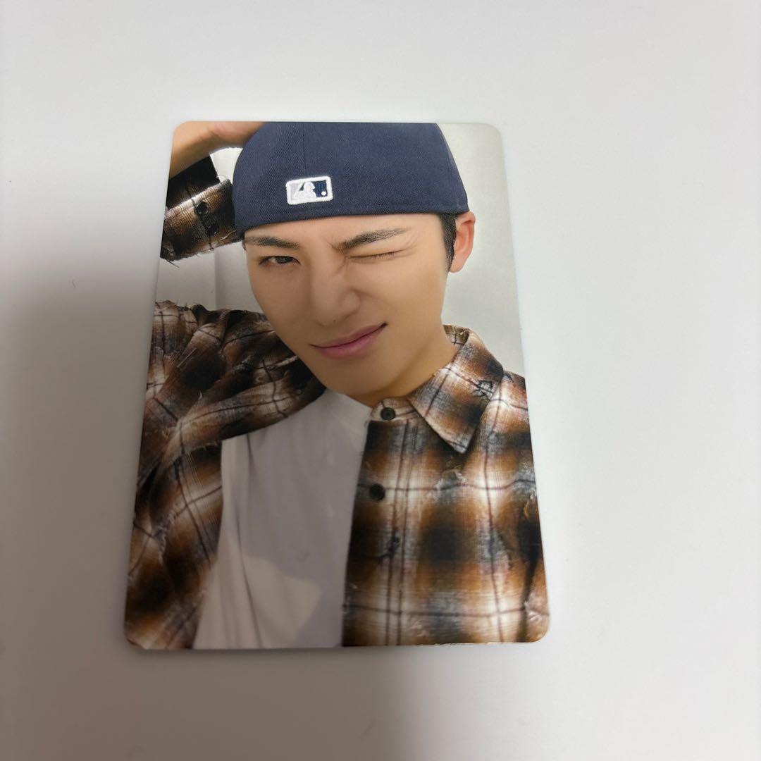 SEVENTEEN CARAT FC更新 特典 トレカ ミンギュ - メルカリ