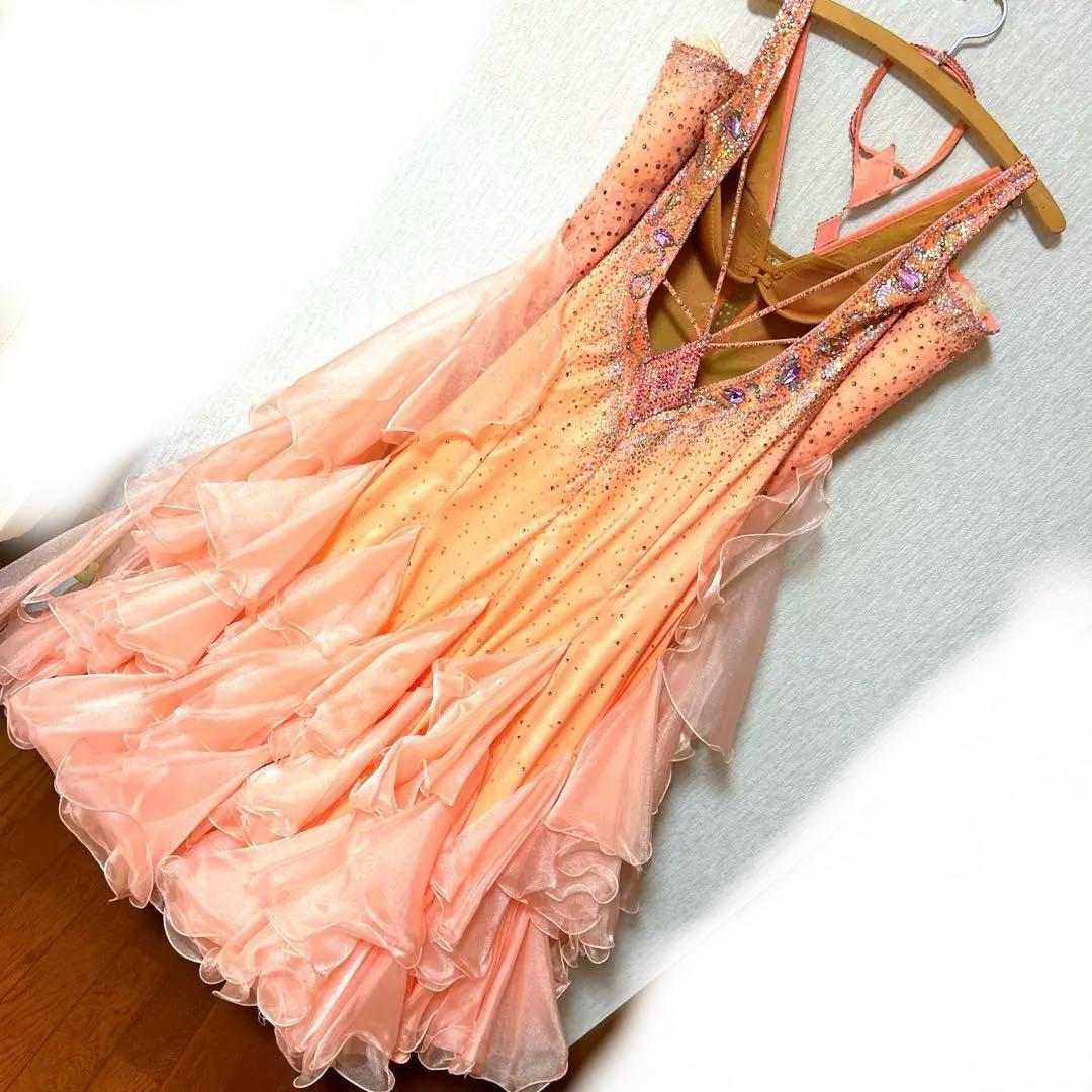 社交ダンスドレス サーモンピンク 豪華ストーン 紫石 美品 ella 髪飾
