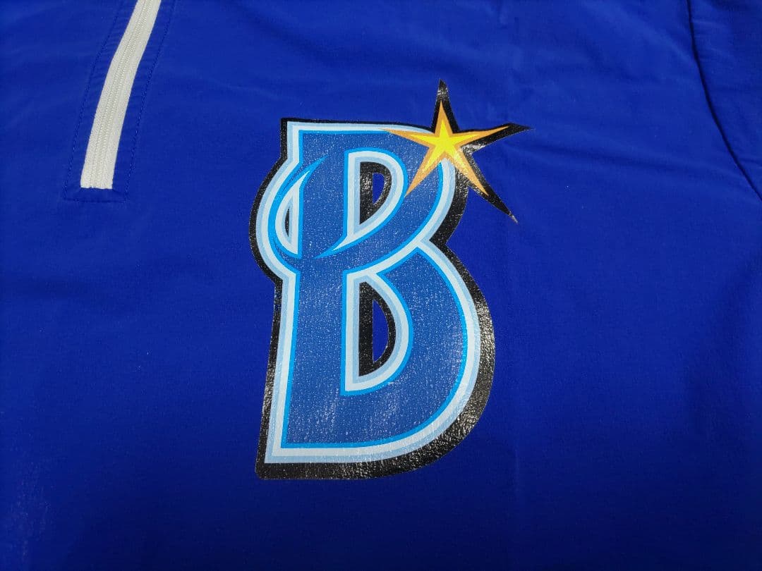 最終SALE/ Sサイズ 横浜DeNAベイスターズ アップジャケット DESCENTE