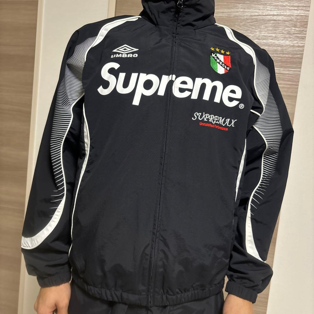 シュプリームアンブロコラボ ナイロンジャケット 正規品 - メルカリ