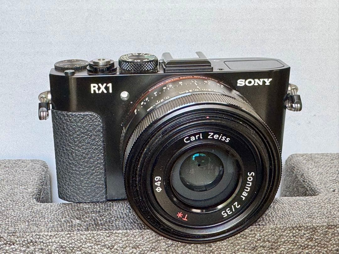 【平日値下げ】 SONY ソニー Cyber-shot DSC-RX1 RX1(DSC-RX1) | デジタルスチルカメラ Cyber-shot サイバーショット