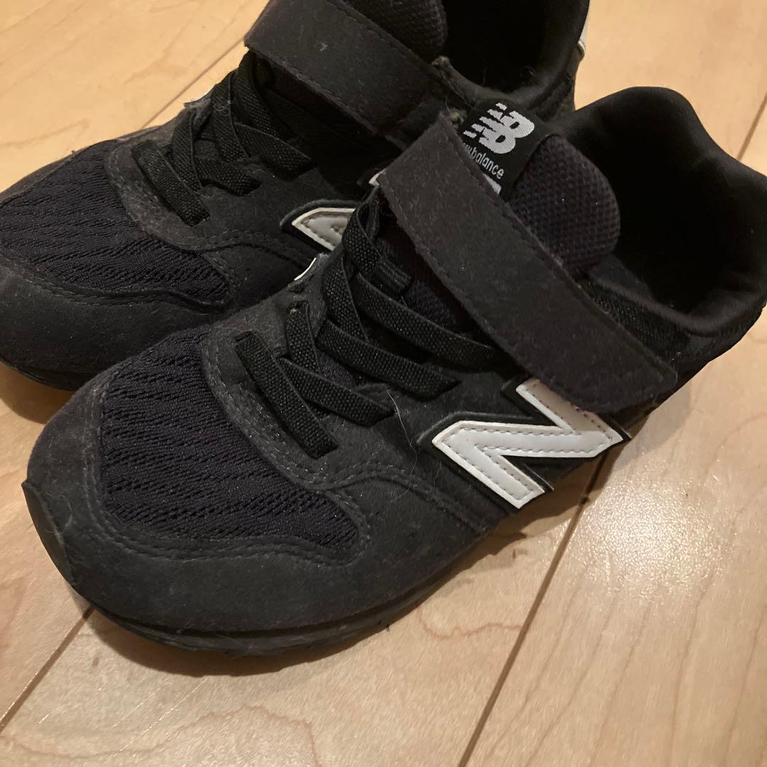 New Balance ブラック スニーカー ベルクロ 21センチ - メルカリ