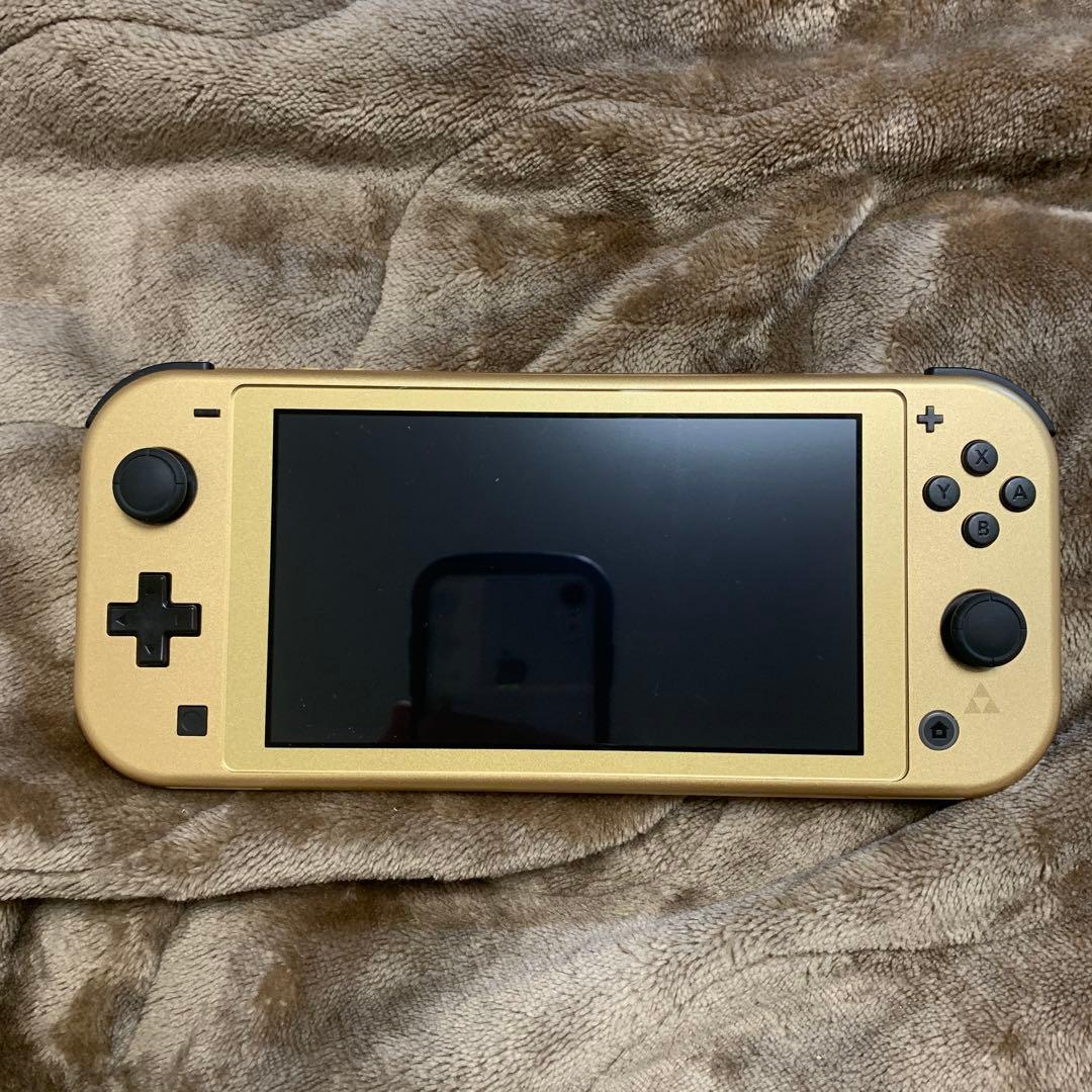Switch Switch Lite本体 ハイラルエディション - メルカリ