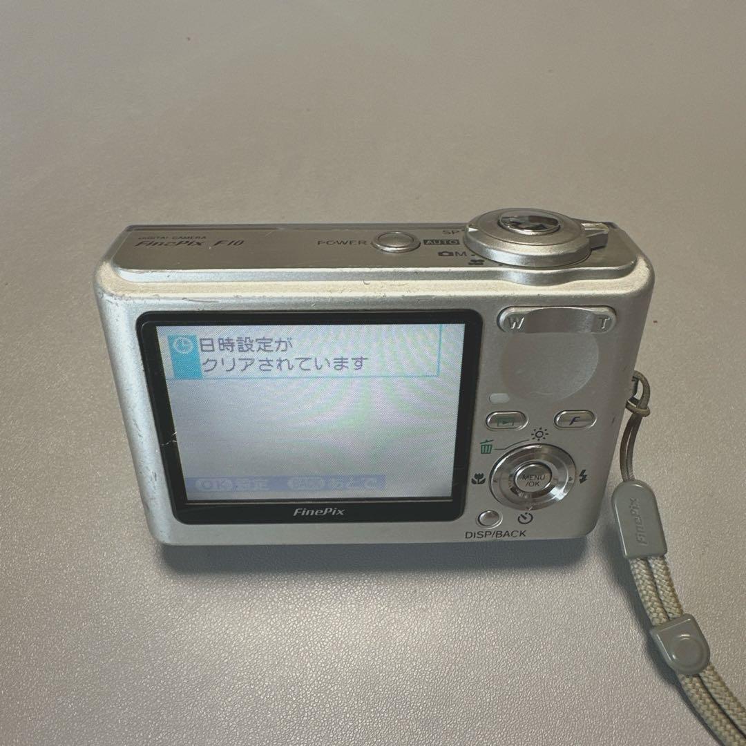 FUJIFILM FinePix F10 コンパクトデジタルカメラ - メルカリ
