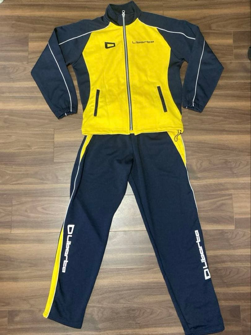 Liberta リベルタ ジャージ 上下145㎝ - メルカリ