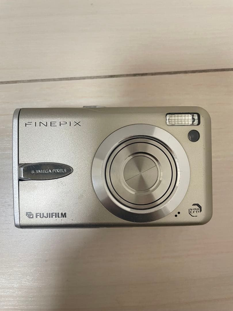 Fujifilm FinePix 8コンパクトデジタルカメラ 【動作確認済】 Amazon | FUJIFILM デジタルカメラ FinePix(ファインピックス) S8100FD