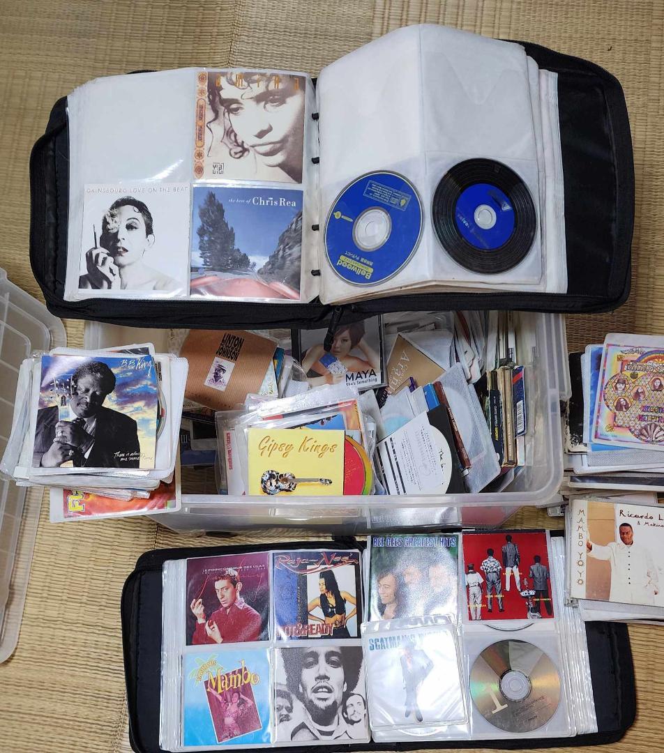 ソウル ロック ポップス 邦楽etc CD400枚セット衣装ケース一杯 天馬 収納ボックス 幅44×奥行66×高さ32cm ロックス 660 L 押入れ用