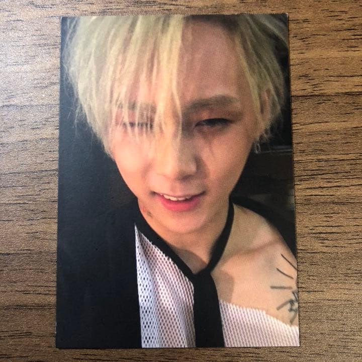 PENTAGON イドン トレカ - メルカリ