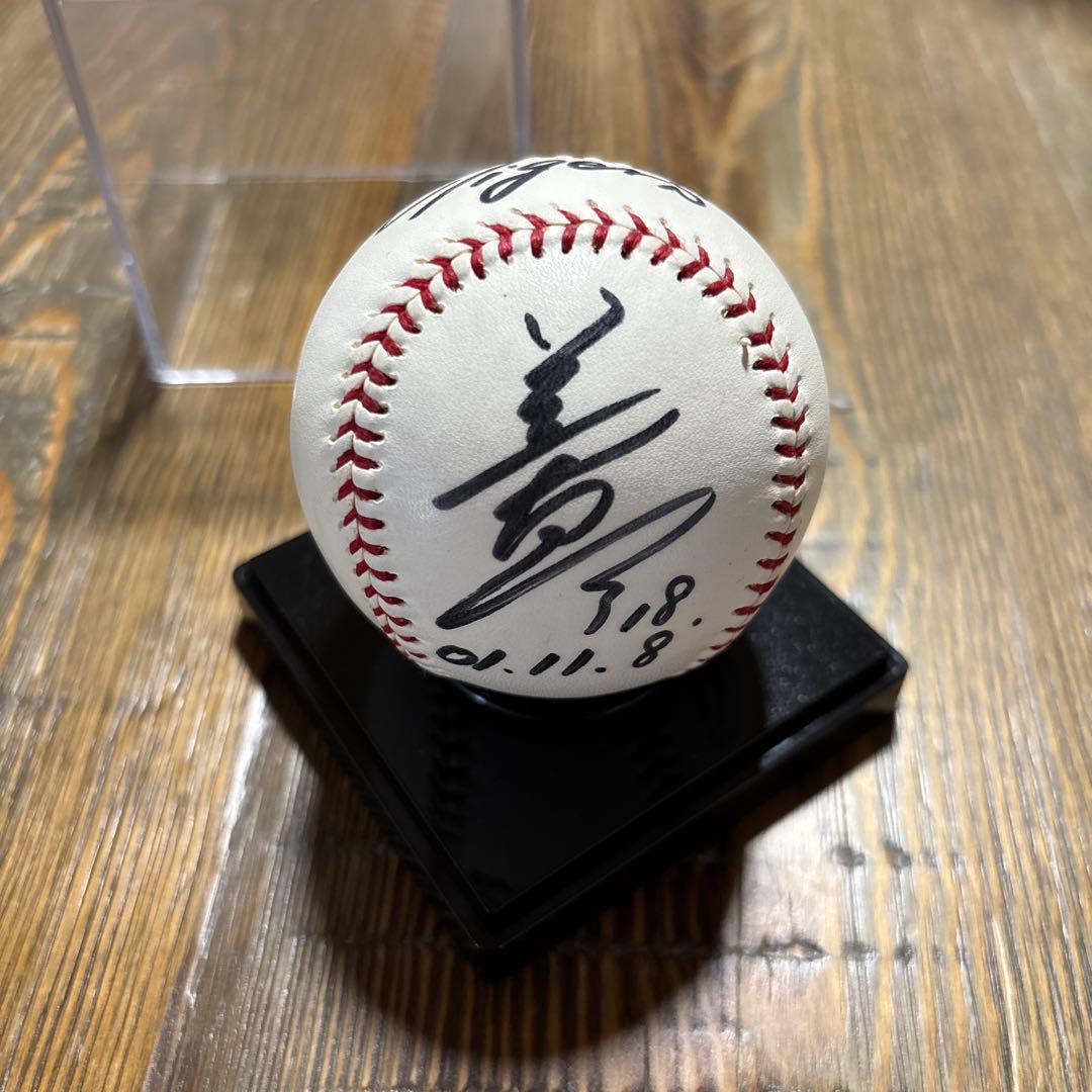 レア阪神タイガース 藪恵壹 18番 サイン入りボール 01.11.8 ケース入り