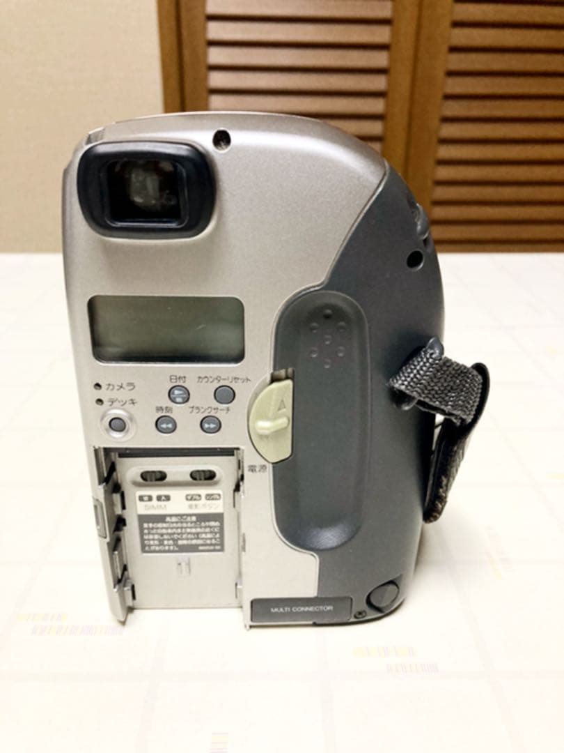 良品！【FUJIX simple-Hi8 FS-30】8ミリビデオカメラ - メルカリ