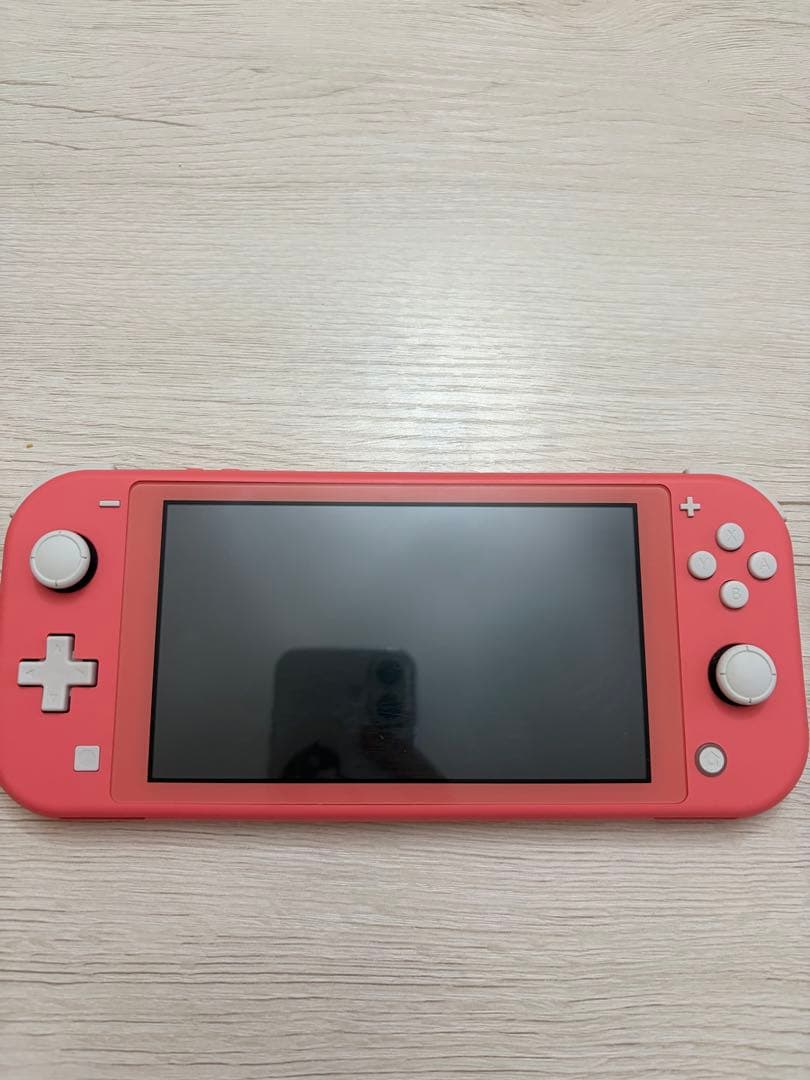 Nintendo Switch Liteセット コーラル あつまれどうぶつの森 Nintendo Switch Lite あつまれ どうぶつの森セット [コーラル]の買取