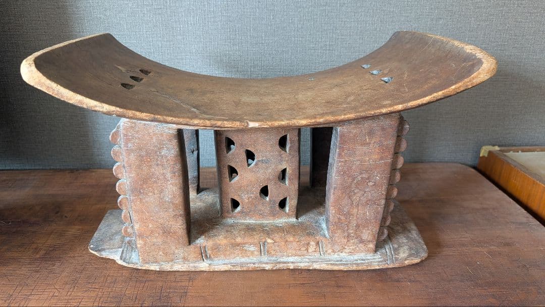 アフリカ民藝アシャンテ族アンティークスツール アシャンティスツール 01 | マンゴロベ