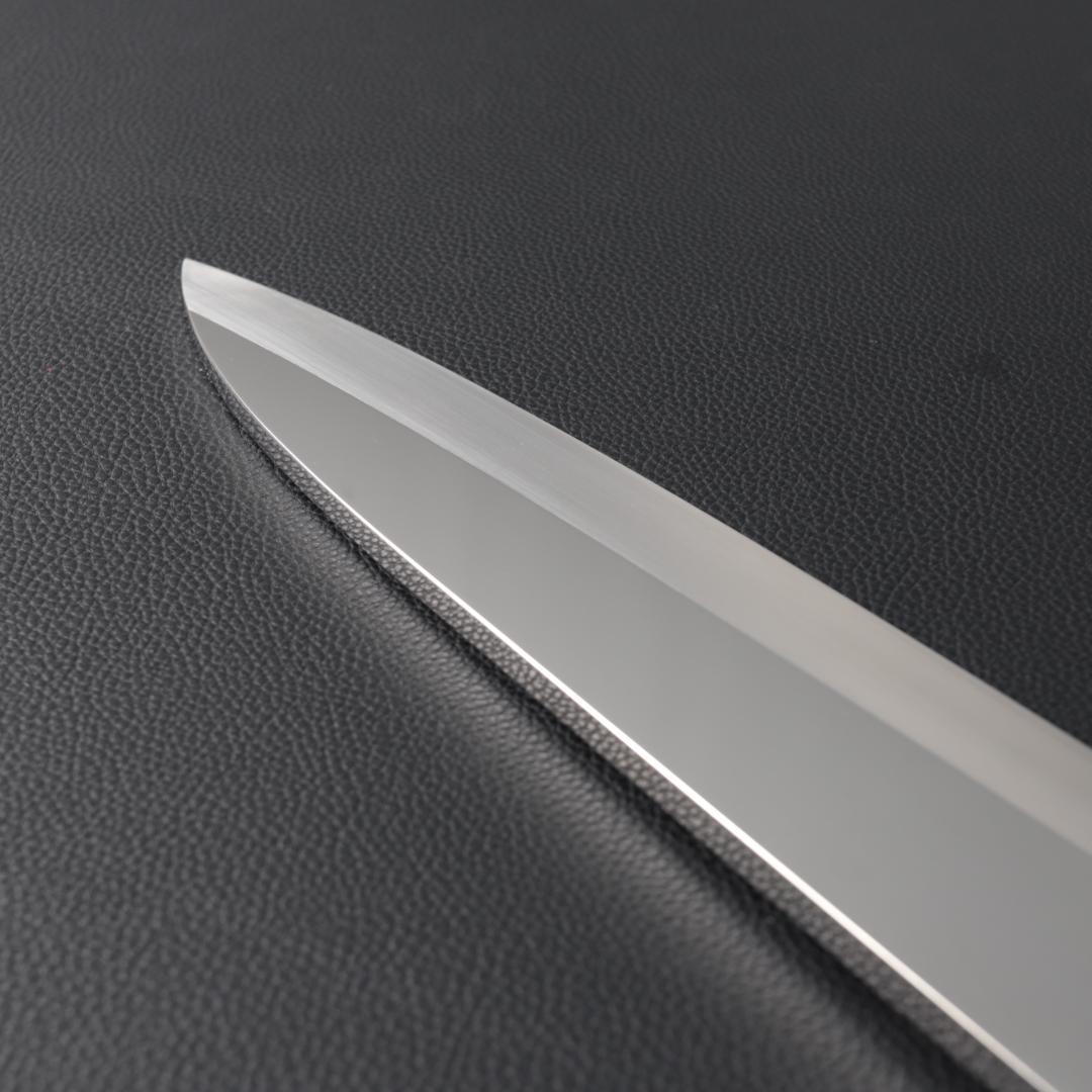 10583 究極の出刃包丁 尺 鏡面仕上げ 刺身包丁 黒檀黒水牛角八角柄