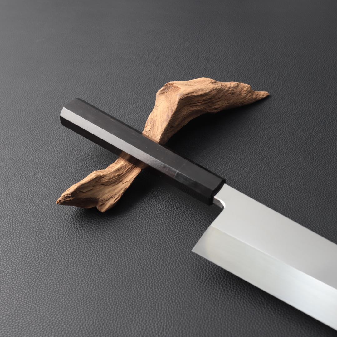 10583 究極の出刃包丁 尺 鏡面仕上げ 刺身包丁 黒檀黒水牛角八角柄