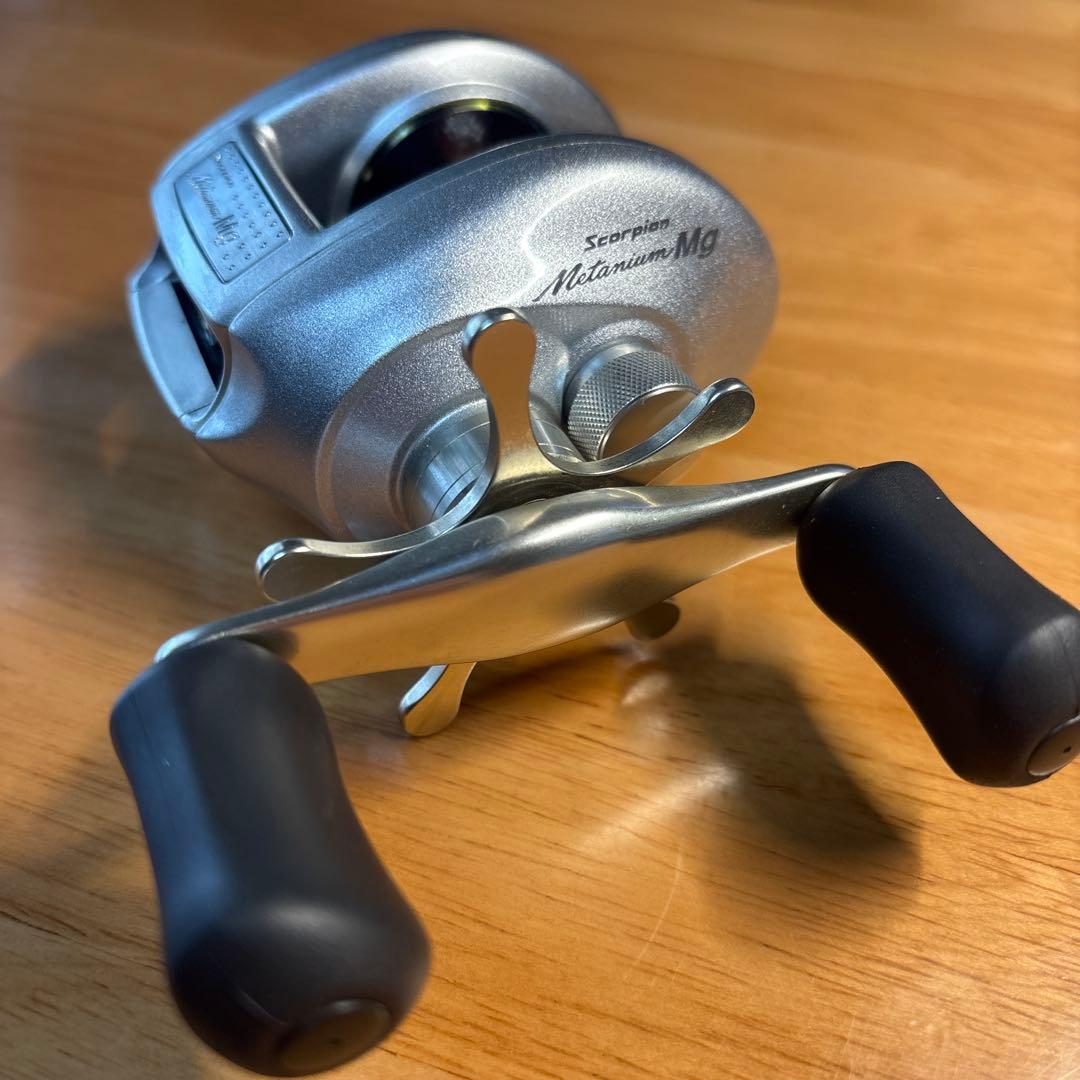 シマノ スコーピオン メタニウムmg 左ハンドル - メルカリ