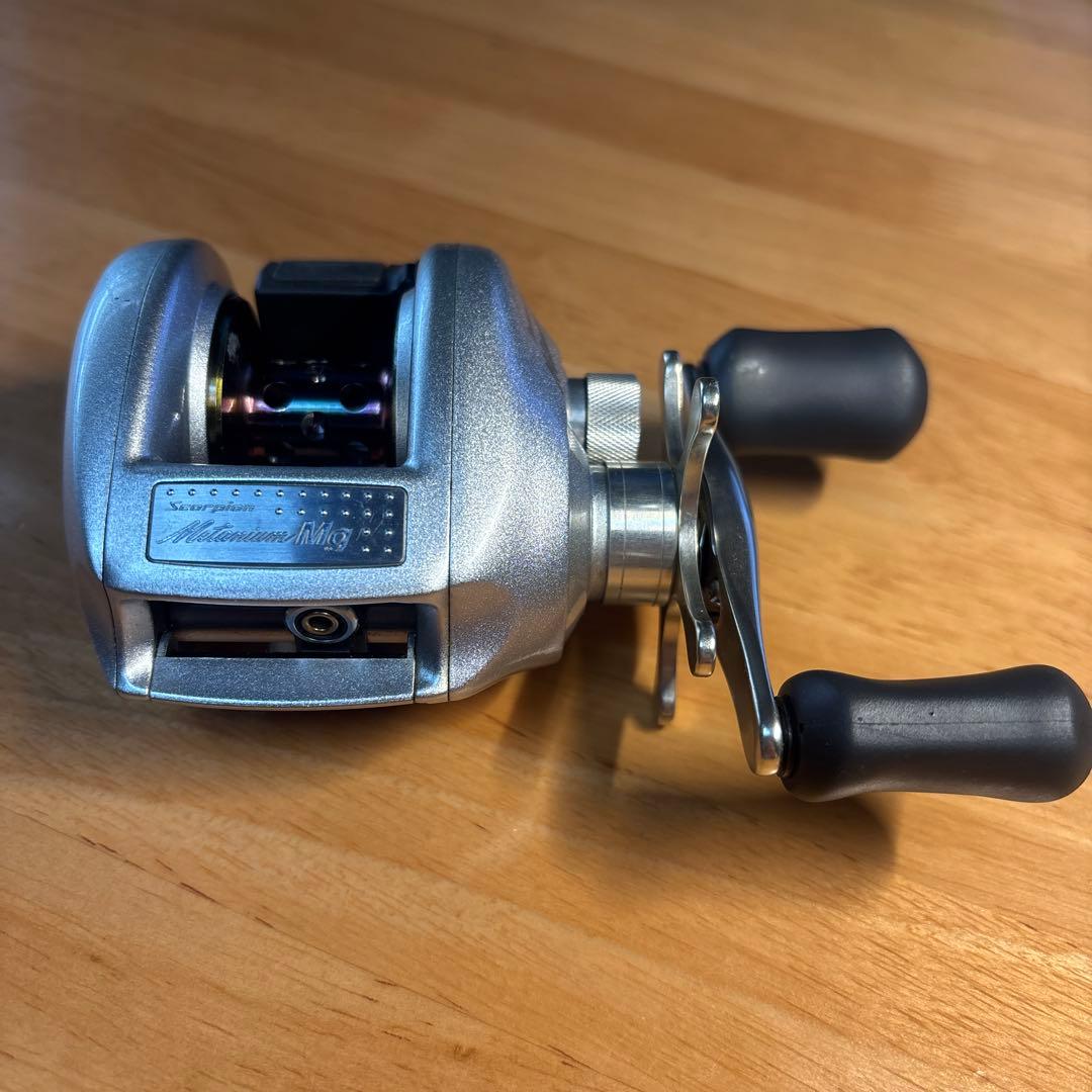 シマノ スコーピオン メタニウムmg 左ハンドル - メルカリ