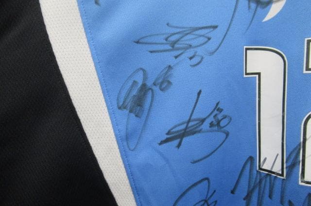 川崎フロンターレ 2008年アシックスユニフォームサイン多数人