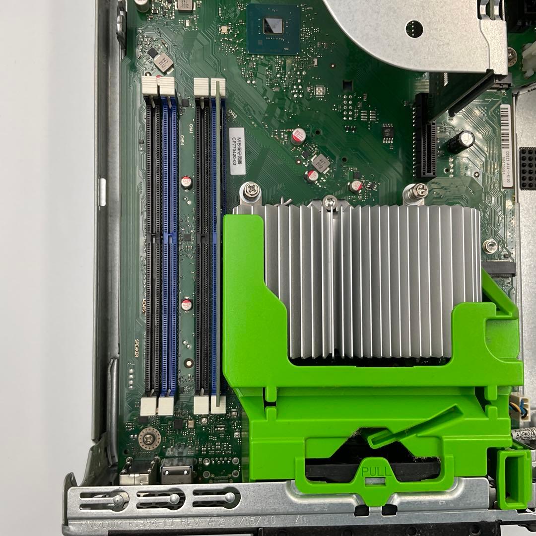 ジャンク】ESPRIMO D588/Core i5第9世代/8GB/HDDなし - メルカリ