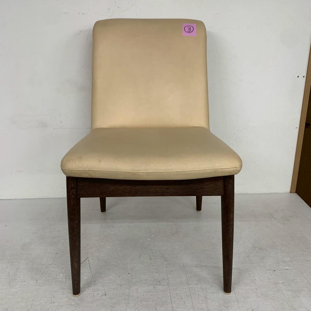 【カリモク】 刈谷木工 ダイニングチェア 木製 椅子 国産家具 ③ A0823 楽天市場】カリモク コロニアル ダイニングチェア 木製 食堂椅子