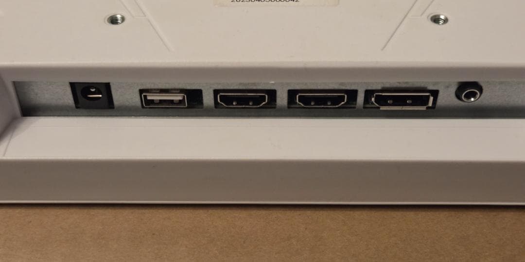 期間限定値下げ】中古品 4K IPS 27インチモニター | Shop at Mercari