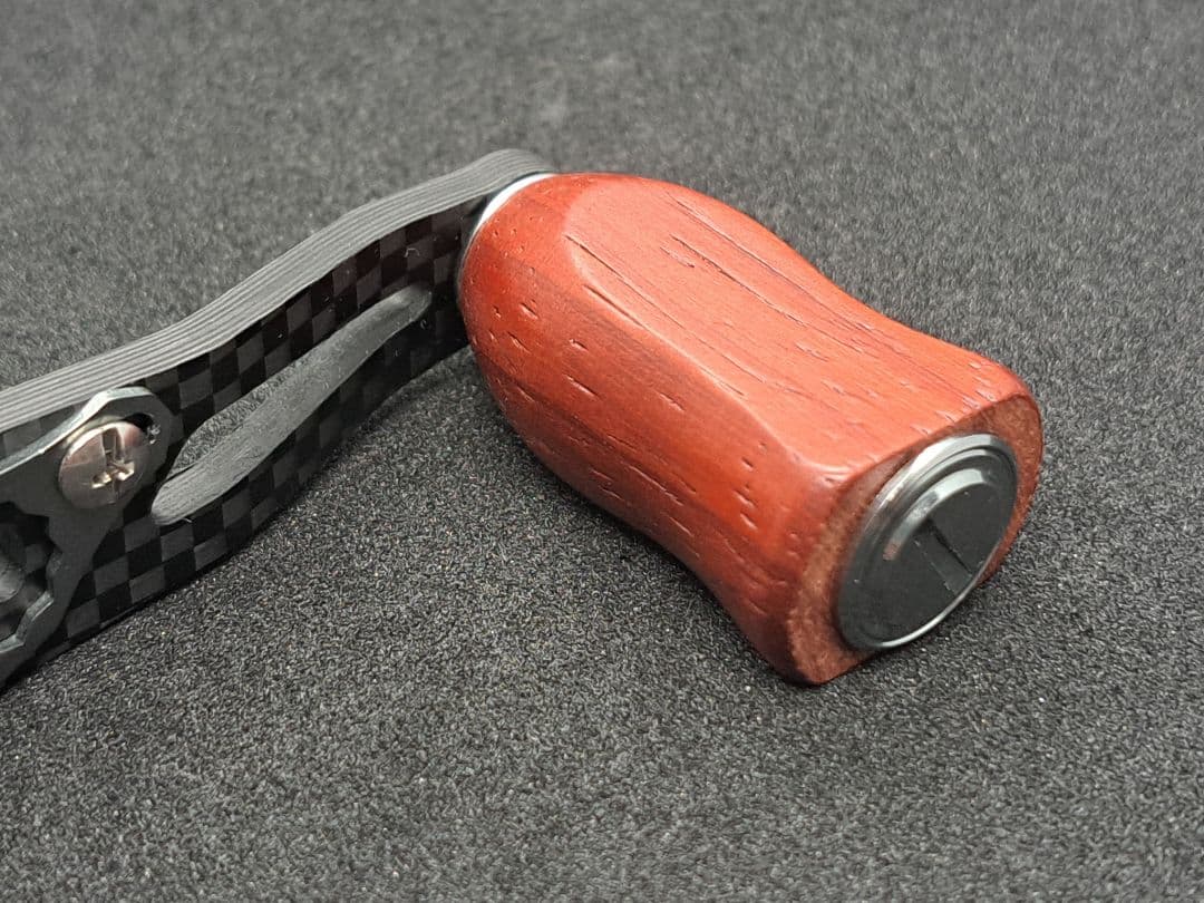 カーボンハンドルノブセット ダイワ/シマノ対応 全長95mm軸間85mm