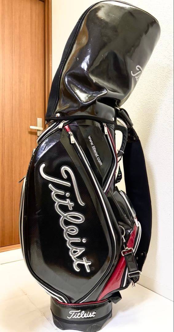 Titleist キャディバッグ 黒/赤 Amazon | タイトリスト（TITLEIST） ゴルフ キャディバッグ 軽量
