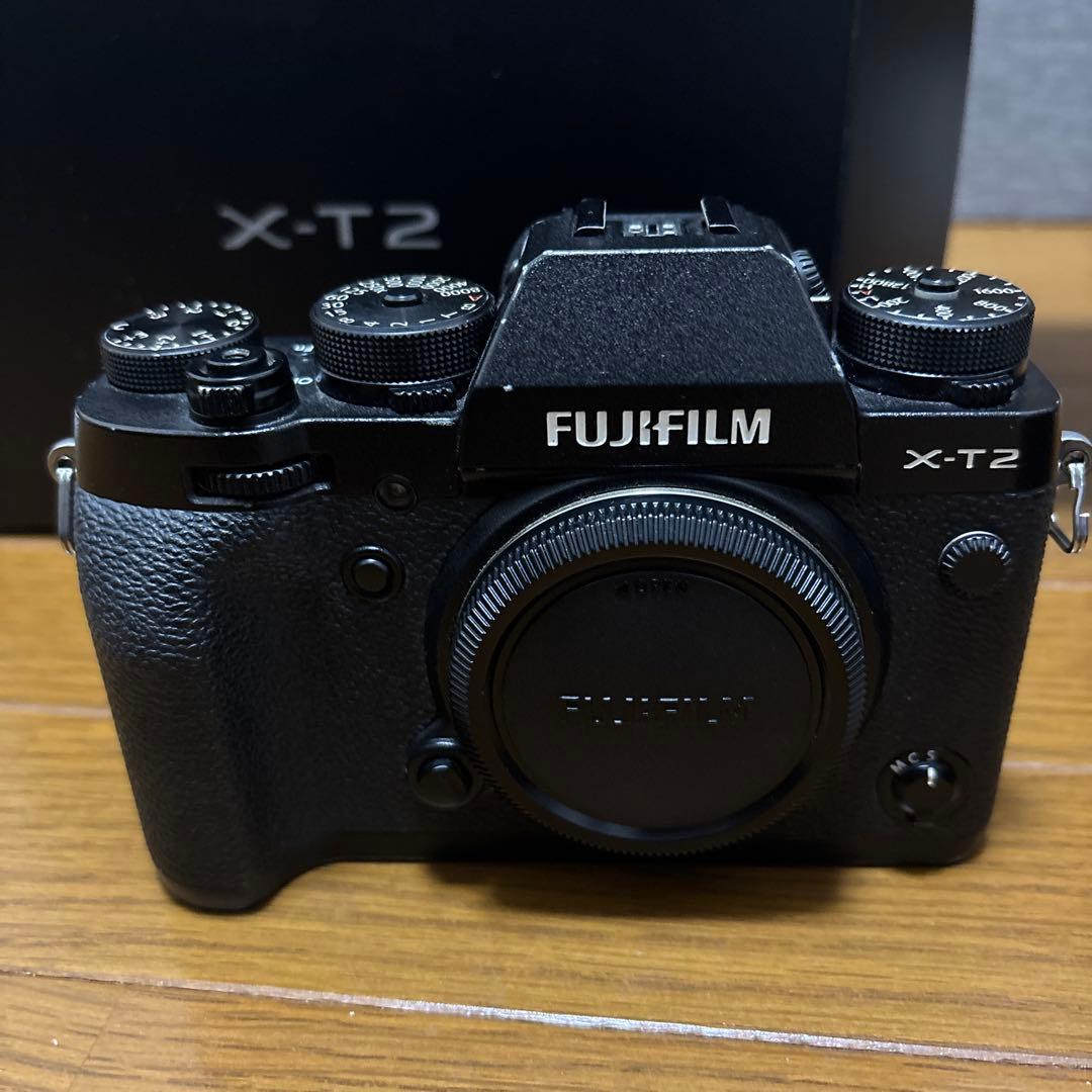 【おまけ付き】FUJIFILM X-T2 ボディ ブラック ミラーレスカメラ Amazon.com : Fujifilm X-T2 Mirrorless Digital Camera, Black (Body
