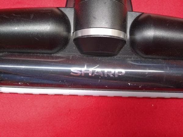 Y 中古 シャープ コードレス掃除機 ラクティブエア EC-SR5 S - メルカリ