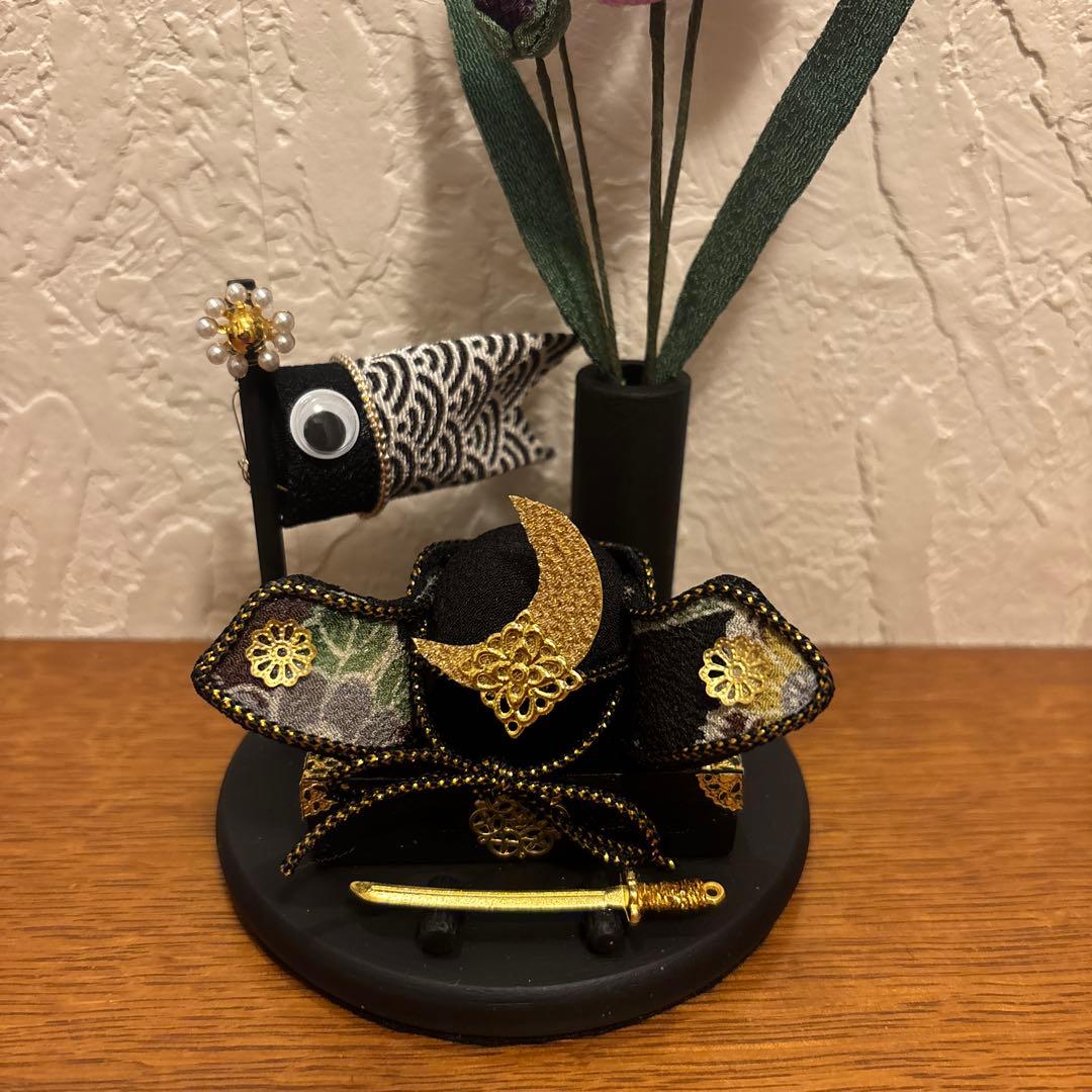 つまみ細工＊ちりめん細工＊端午の節句＊兜＊花菖蒲⑤ - メルカリ